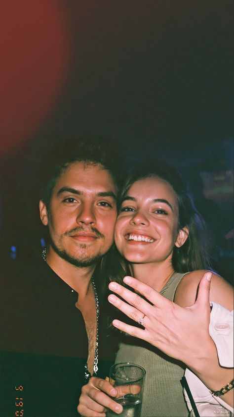 Dylan And Barbara Wedding, Barbra Pavlin And Dylan Sprouse, Barbara Palvin And Dylan Sprouse Wedding, Celebrity Couples Aesthetic, Barbara Palvin Wedding, Dylan And Barbara, Barbara Palvin Aesthetic, Barbara And Dylan, Barbara Sprouse