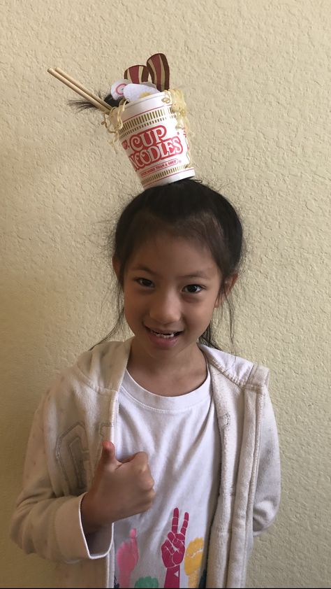 Cup Of Noodles Crazy Hair, Crazy Hairstyles, Milkshake Hair Products, Childrens Hairstyles, Girls Cup, Curly Styles, Toddler Hairstyles, Diy Costumes Kids, Idea Photo