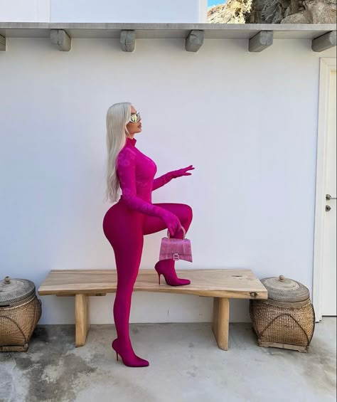 Nicki Minaj Pink Outfit, Pink Friday Outfits, Pink Friday Outfits Nicki, Soft Girl Era, Nicki Minaj Pink Friday Outfit, Nicki Minaj Pink Friday Era, Nicki Minaj Instagram Outfits, Nicki Minaj Harajuku Barbie Era, Catsuit Outfit