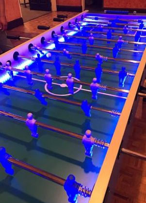 My older cousin is so cool Foosball Table Diy, Foosball Table Design, Addams Family Pinball, Table Soccer, Led Pool, Hockey Table, Foosball Tables, Air Hockey Table, Foosball Table