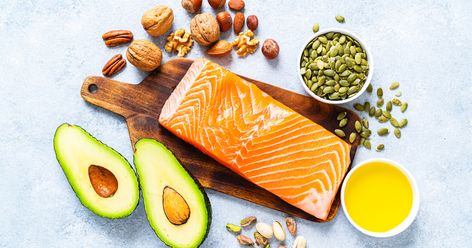 Foods High In Magnesium, Healthy Fats Foods, Calorie Calculator, Cholesterol Lowering Foods, Fat Foods, Inflammatory Foods, Fatty Fish, Heart Healthy Recipes, Lower Cholesterol