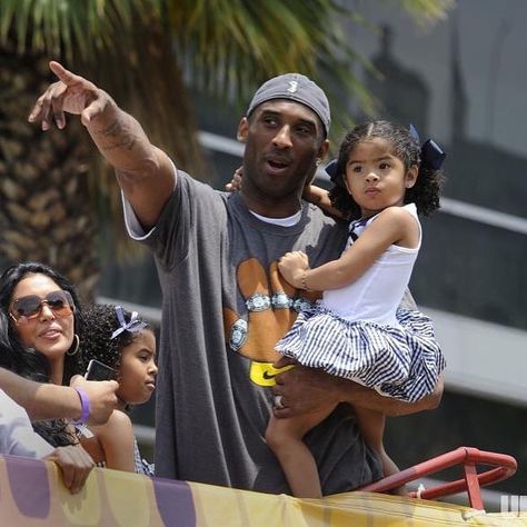 Kobe And Gigi Bryant, Kobe And Gigi, Kobe Bryan, Gigi Bryant, Kobe Bryant Daughters, Missy Sue, Prom Goals, Kobe Bryant Family, Kobe & Gigi