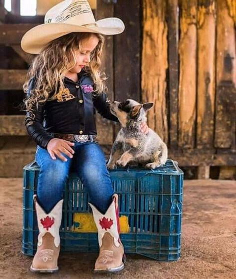 Western Baby Girls, Toddler Cowgirl, Baby Cowgirl, Western Baby Clothes, Country Baby Girl, 6 Month Baby Picture Ideas, Baby Clothes Country, Cowgirl Baby, Western Babies