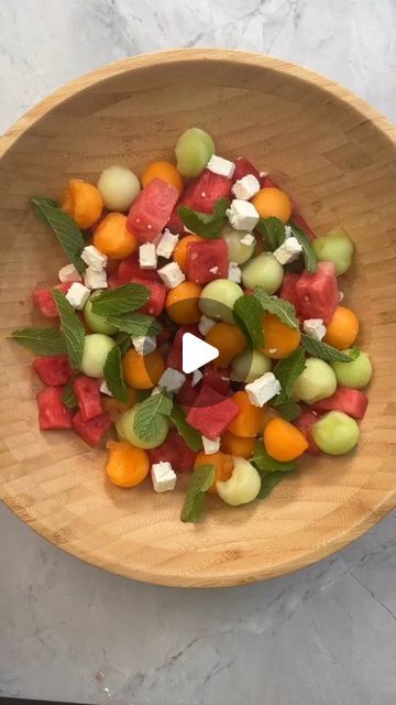 Mediterranean_Friend of your ideal body on Instagram: "SAVE my HOT HONEY & MELON SALAD for your next BBQ!! It’s the perfect combo of sweet & heat plus it’s super refreshing and absolutely gorgeous!

Ingredients:
1 small seedless watermelon cut into cubes
1 small honeydew cut into cubes or balled
1 small cantaloupe cut into cubes or balled
8 ounces feta cut into cubes
1/2 cup fresh mint leaves
3 tbsp hot honey
2 tbsp olive oil
1 lime juiced
1/2 tsp spicy or regular flakey sea salt (I used Jenna Fisher’s spicy salt)

-Add watermelon, honeydew, cantaloupe, feta & mint to a large bowl.
-Top with hot honey, olive oil, lime and salt
-Mix and serve.

👉🏻 In addition to mouthwatering recipes, the Mediterranean Diet provides you with comprehensive guidance every step of the way.
Follow us to you'l Jenna Fisher, Seedless Watermelon, Spicy Salt, Melon Salad, Watermelon And Feta, Cut Watermelon, The Mediterranean Diet, Sweet Heat, Hot Honey