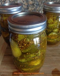 The Foodening Blog: Small Batch Bread and Butter Pickles Bread N Butter Pickle Recipe, Pickle Recipes Homemade, Bread And Butter Pickles, Butter Pickles, Canning Pickles, Canning Ideas, Pickle Slices, Refrigerator Pickles, Pickling Spice