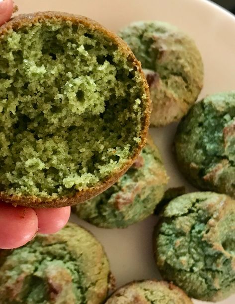 Spirulina Muffins, Spirulina Cookies, Snack For Adults, Healthiest Snacks, Spirulina Recipes, Menstrual Phase, Pear Muffins, Matcha Green Tea Recipes, Most Nutrient Dense Foods