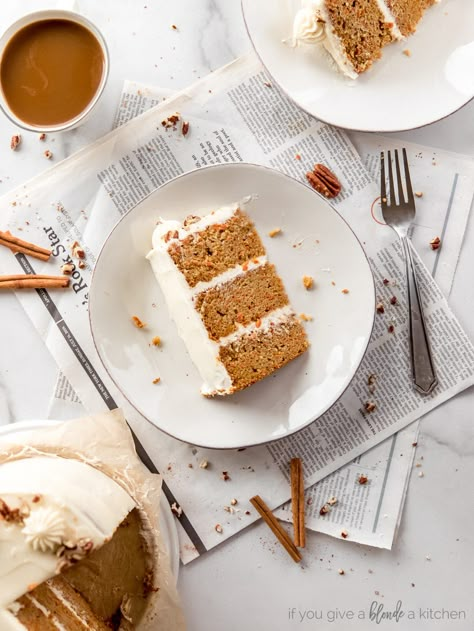 Carrot Cake Photo, Aesthetic Cake Photography, Cake Slice Photography, Fresh Summer Meals, Cake Photo Ideas, How To Freeze Carrots, Layer Carrot Cake, Carrot Cake Frosting, Food Photography Cake