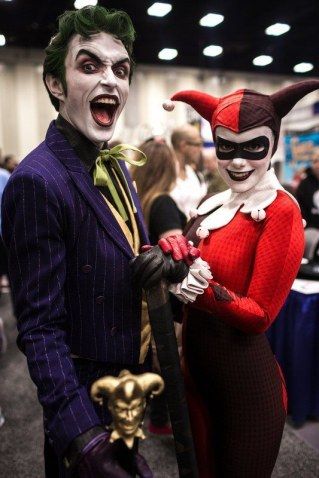 Joker y Harley Quinn Anthony Misiano, Iconic Halloween Costumes, Cosplay Couple, Joker Halloween, Joker Costume, Dc Cosplay, Harley Quinn Costume, Univers Dc, Joker Cosplay