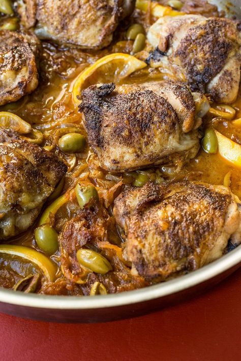 Chicken Thighs with Onions and Green Olives /  A sauce dense with onions, lemon and olives also keeps the meat moist and hits nice notes of savory, sweet, tart, and salty.  A bit of hot sauce keeps it lively.  #chicken #passover Nice Notes, Spring Night, Chicken With Olives, Yummy Chicken, Passover Recipes, Braised Chicken, Sweet Tart, Jewish Recipes, Green Olives