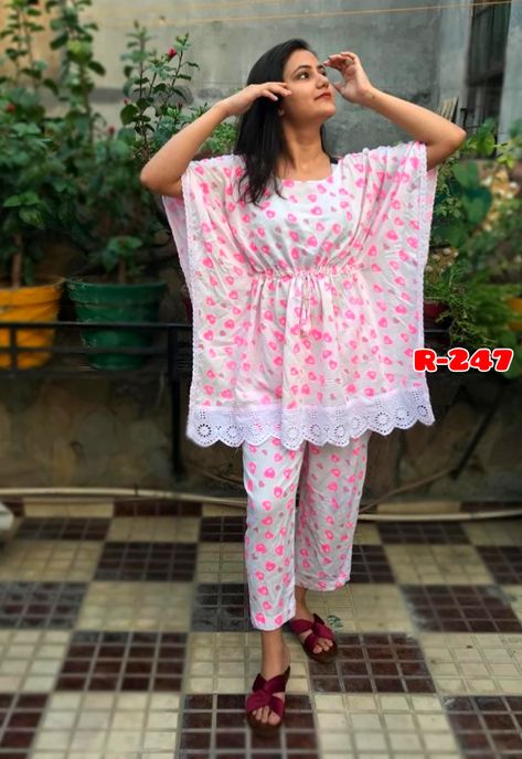 Kaftan Suit Designs For Ladies, Kaftan With Plazo, Kaftan With Palazzo, Kaptan Pattern Dress, Designer Wear Floor-length Kaftan For Diwali, Kaftan Dress For Kids Girl, Lace Dress Casual, Kaftan Designs, Simple Kurta Designs