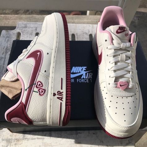 Air Force 1 Valentines Day 2023, Nike Air Valentines, Valentines Day Nike Air Force 1s, Valentines Air Force 1, Wishlist Shoes, Valentine Shoes, Nike Air Forces, Crocs Boots, Trendy Shoes Sneakers