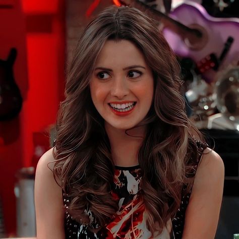 Ally Dawson, Family Music, Disney Channel Shows, Laura Marano, Austin And Ally, Iconic Movies, Disney Girls, Disney Channel, My Vibe