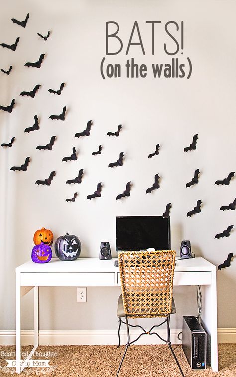 Flying wall bats made of paper! Perfect for a Halloween party or everyday spooky fun! Free PDF bat template and an SVG cut file included. Bats On The Wall, Diy Halloween Bat Decorations, Halloween Bats Diy, Bat Template, Office Halloween Decorations, Paper Bat, Halloween Office, Halloween Bat Decorations, Easy Diy Halloween Decorations