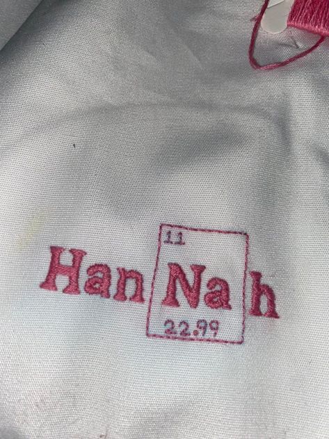 Lab Coat Fashion, Clothes Embroidery Diy, Lab Coats, Science Lab, Embroidery Craft, Pharmacist, Embroidery And Stitching, Study Motivation, Embroidery Art