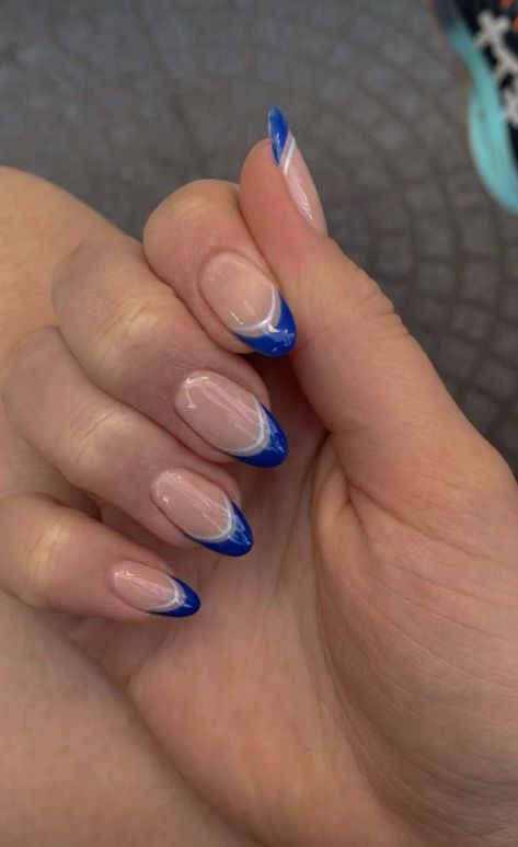 Cute Nails With Blue Dress, Hoco Nails For Navy Blue Dress, Dip Tips Nails Ideas, Megan Moroney Nail Ideas, Dark Blue And White French Tip Nails, Homecoming Nail Ideas Simple, Blue French Tip Nails With White Line, Light And Dark Blue French Tip Nails, Greece Aesthetic Nails