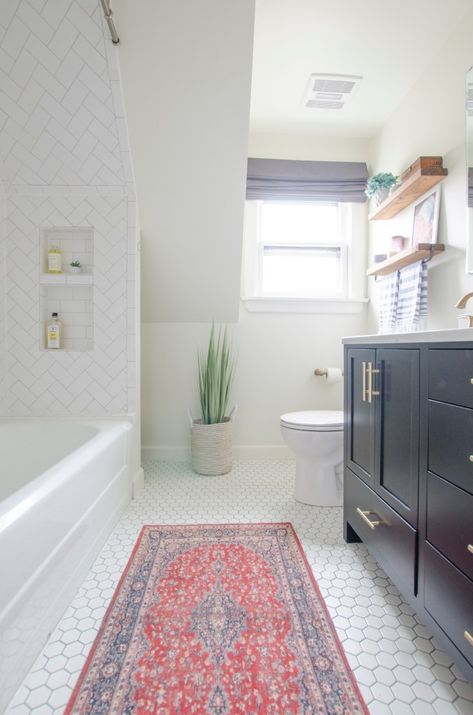 1930s Colonial Bathroom Remodel 1930s Colonial Home, 1930s Bathroom Remodel, Hall Bathroom Ideas, 1930s Bathroom Ideas, Hall Bathroom Remodel, Historic Bathroom, Colonial Bathroom, 1930s Bathroom, Colonial House Interior