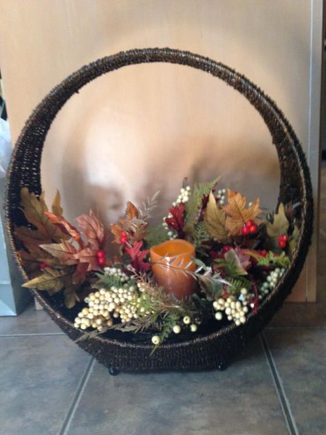 Another beautiful arrangement of SHS products. Book a party to earn some of your favorites for free or shop my site: www.signaturehomestyles.biz/ks Basket Decor Ideas, Baskets Ideas, Basket Decor, Business Minded, Basket Design, Fall Ideas, Fall Floral, Creative Home, Basket Decoration