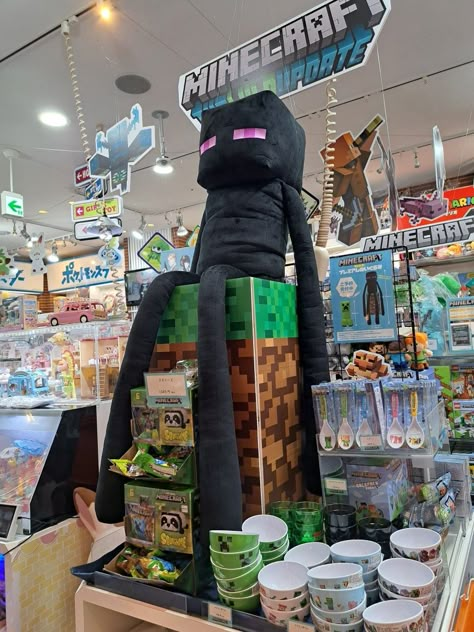 Minecraft Plushies Aesthetic, Skateboarding With Friends, Enderman Plush, Minecraft Plushies, Minecraft Toy, Minecraft Merch, Minecraft Plush, Minecraft Shops, Minecraft Toys