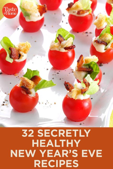 32 Secretly Healthy New Year's Eve Recipes Christmas Eve Recipes, New Years Eve Snacks, Recipes For Appetizers, New Years Appetizers, New Year's Eve Appetizers, Spoon Fork Bacon, New Years Eve Food, New Years Eve Dinner, Eating Better