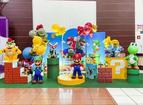 Marvel Birthday Party Decorations, 30th Birthday Background, Star Backdrop, Super Mario Brothers Party, Princess Peach Party, Mario Bros Birthday Party Ideas, Super Mario Bros Birthday Party, Lego Mario, Super Mario Bros Party