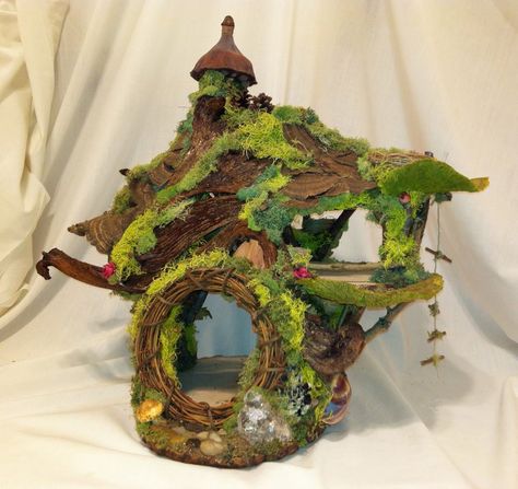 Custom made to order fairy house / dollhouse/ two story with rope ladder. Contact: forstwim@sonic.net Casa Do Hobbit, Wall Hanging Ideas, Fairy Tree Houses, Fairy House Crafts, Fairy Village, Fairy House Diy, Rope Ladder, Fairy Home, Hanging Ideas