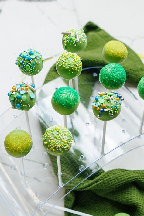 St. Patrick's Day Cake Pops St Patty's Day Cake Pops, St Patricks Cake Pop, Shamrock Cutout Pound Cake, St Patrick’s Cake Pops, St Patrick’s Bundt Cake, St Patricks Day Cakes, Cake Pop Holder, Irish Luck, Chocolate Melting Wafers