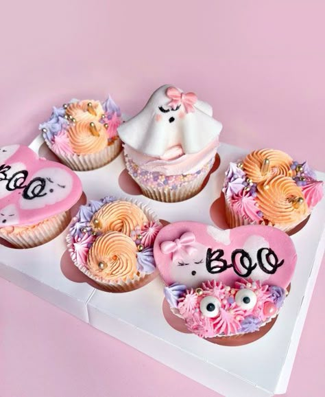 40+ Halloween Cupcake Ideas : Pastel Mixed Halloween Cupcakes Spooky One First Birthday Cupcakes, Pink Ghost Cupcakes, Girly Halloween Cupcakes, Pastel Halloween Cupcakes, Pink Halloween Cupcakes, Cupcake Ideas Halloween, Cupcake Flavor Ideas, Halloween Cupcake Ideas, Pastel Food