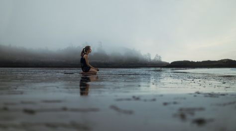 Canon 100d, Foggy Beach, Francesca Woodman, Wet Sand, Beautiful Photoshoot Ideas, Contemporary Fantasy, Grad Photoshoot, Beach Shoot, Grey Skies