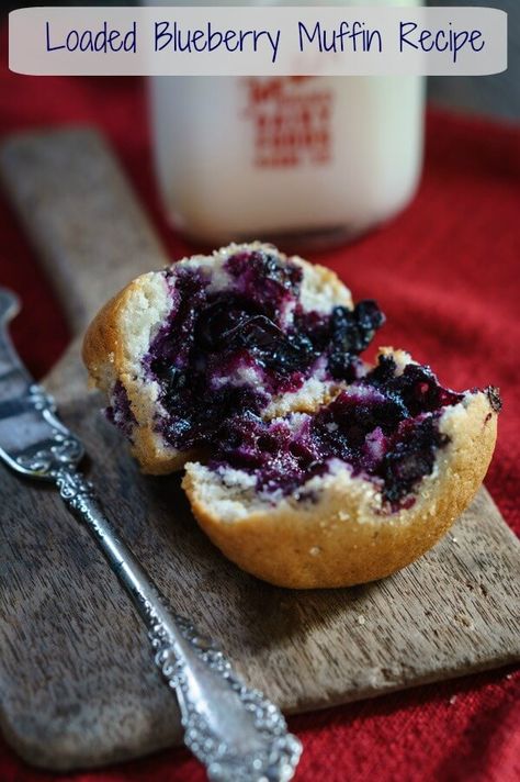 Mini Blueberry Muffins, Blueberry Muffin Recipe, Simple Muffin Recipe, Stop Overeating, Sweet Muffin, Filled Muffins, Healthy Blueberry, Muffin Recipes Blueberry, Baking Muffins