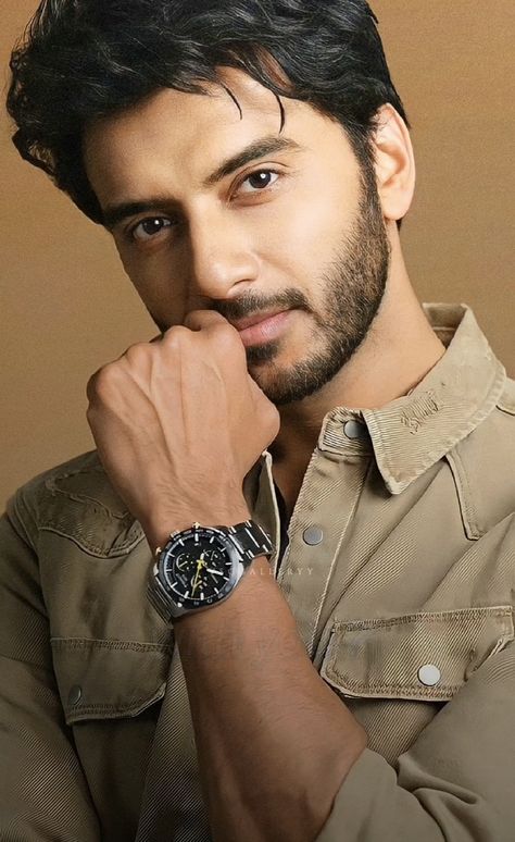 Vikram Singh Chauhan, Ganesha Drawing, Cute Movie Scenes, Dream Family, Bollywood Actors, Movie Scenes, Bollywood Actress, Actresses, Actors