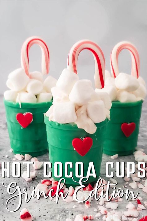 Grinch Cocoa, Vanilla Milk Recipe, Grinch Hot Cocoa, Green Hot Chocolate, Hot Cocoa Cups, Cocoa Cups, Hot Chocolate Treats, White Almond Bark, Hot Drinks Recipes