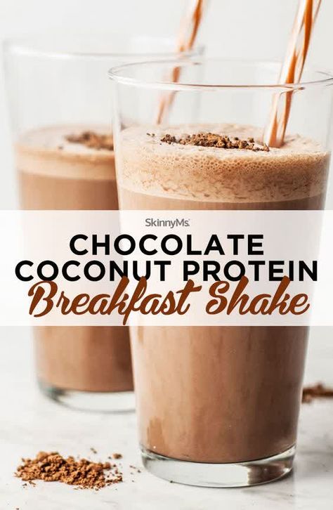 This Chocolate Coconut Protein Breakfast Shake is the perfect way to start your day off right. Or, enjoy it before or after a workout for recovery! Coconut Protein Shake, Recovery Breakfast, Coffee Breakfast Smoothie, Breakfast Shakes Protein, Breakfast Shake, Banana Apple Smoothie, Breakfast Protein, Breakfast Shakes, Coconut Protein