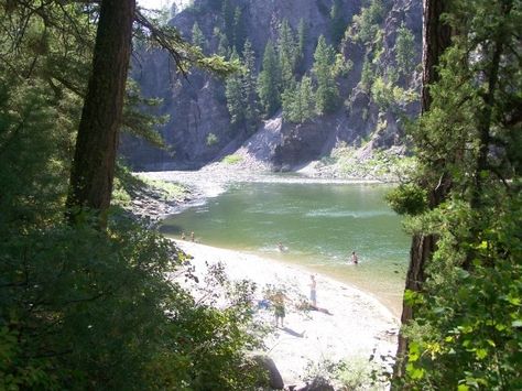 "Sandy Beach" Missoula, Montana.....YESSSS!!!! Where is this spot?? Missoula Montana, Future Life, Pretty Places, My Profile, Beautiful World, Pretty Pictures, The Great Outdoors, Mother Nature, Montana