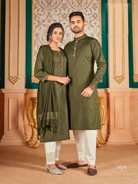 Couple matching kurta pajama. Couple Twinning Outfits Indian, Couple Dresses Casual, Couple Dress Matching Indian, Couple Twinning Outfits, Couple Clothes Matching, Couple Dress Matching, Kurta Pajama Design, Pajama Design, Suit For Men Wedding