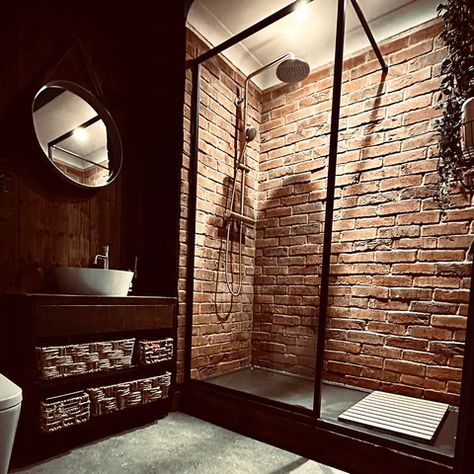 Brick Wall Bathroom, Brick Tiles Bathroom, Bathroom Inspo Interior Design, Rustic Bathroom Shower, Brick Slip, Brick Bathroom, Bathroom Loft, Brick Slips, Rustic Fashion