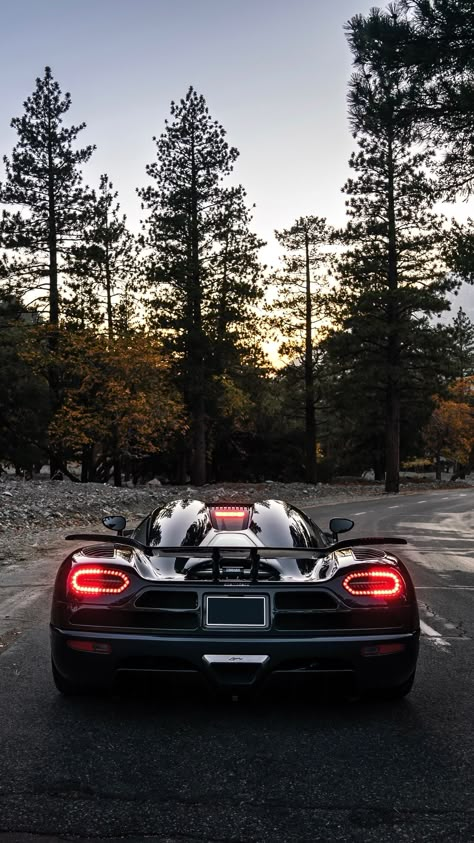 Koenigsegg Agera R, Agera Rs, Race Night, Classic Car Photoshoot, Cars Pictures, Simplistic Wallpaper, Datsun Car, Koenigsegg Agera, Fast Sports Cars