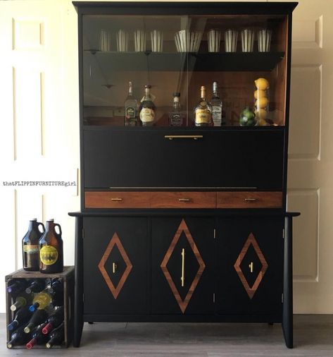 Swanky Bar, Mid Century Modern China Cabinet, China Hutch Makeover, China Hutch Decor, China Cabinet Redo, Modern China Cabinet, Gel Stains, China Cabinet Makeover, Redo Cabinets