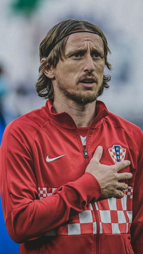 Credit to sehqphotos Modric Croatia, Croatia Football, Casual Football, Vikings Ragnar, Luka Modric, Zlatan Ibrahimović, Cute Animal Drawings Kawaii, Best Player, Soccer Players