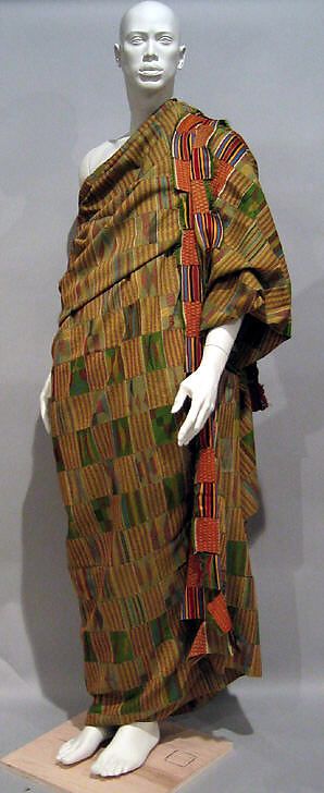 The strips of kente cloth are joined and worn as body wrap by both men and women. Ghana Engagement, Akan Culture, Ghana Tourism, African Attire For Women, Kente Designs, Kente Fabric, Kente Print, Ghanaian Fashion, Kente Styles