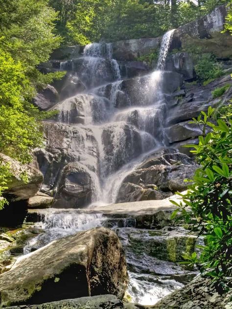 10 Must-See Waterfalls in the Great Smoky Mountains Smokie Mountains Tennessee, Vacation Vision Board, Waterfall Wallpaper, Mountain Trip, Cascade Falls, Mammoth Mountain, Mammoth Cave, Mountain Waterfall, Vacation Pics