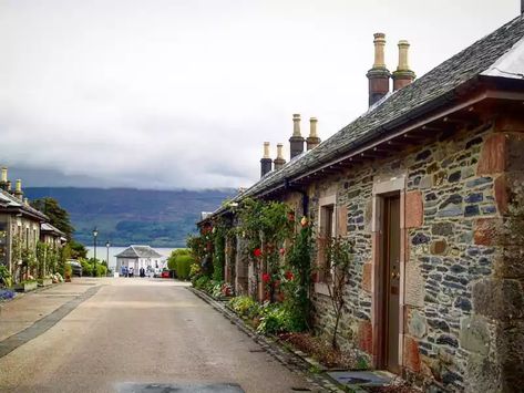 Luss, Scotland Luss Scotland, Loch Lomond Scotland, Scottish Cottages, Lakeside Village, Scotland Vacation, Beautiful Scotland, Highland Village, Edinburgh City, Bonnie Scotland