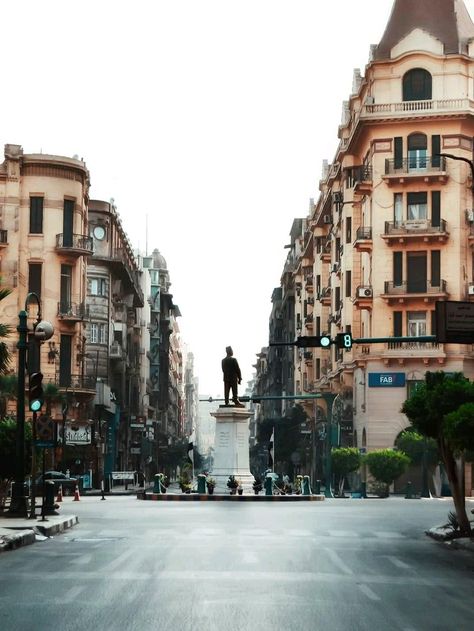 Talaat Harb St. Cairo Down Town Egypt, Life In Egypt, Egypt Aesthetic, Down Town, Old Egypt, Visit Egypt, Egypt History, Egypt Travel, City Of Angels