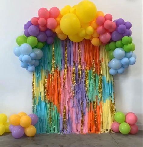 Selfie Spot Wall Ideas, Colorful Birthday Party Ideas, Color Party Ideas, Color Party Decorations, Colorful Arch, Colorful Party Decorations, Color Party, Diy Balloon Decorations, Birthday Party Theme Decorations