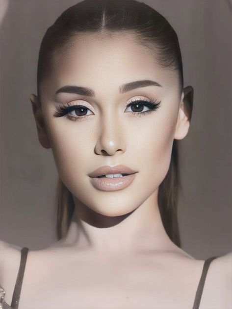 Ariana Grande Face Shape, Ariana Grande Face, Ariana Nose, Ariana Grande Side Profile, Ariana Grande Close Up, Ariana Grande Nose, Ariana Grande Front Face, Ariana Grande Nose Job, Ariana Grande Front Profile