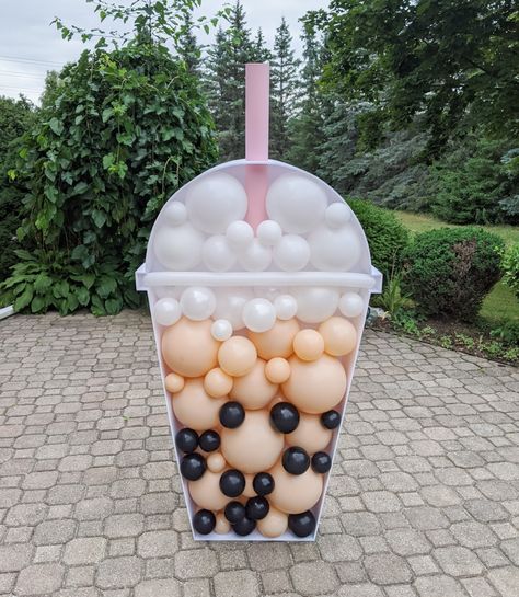 Pop Decor, Bubble Tea Shop, Bubble Tea Boba, Tuesday Afternoon, Diy Balloon Decorations, Event Decoration, Coffee Shop Design, Balloon Design, Balloon Diy