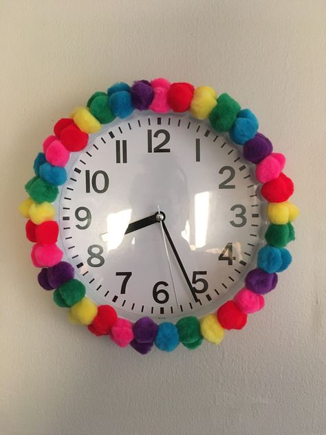 Classroom Clock Decorations, Classroom Clock Ideas, School Year Themes, Decorating Toddler Girls Room, Classroom Clock, Preschool Decor, Classroom Planning, Art Classroom Decor, Toddler Girl Room