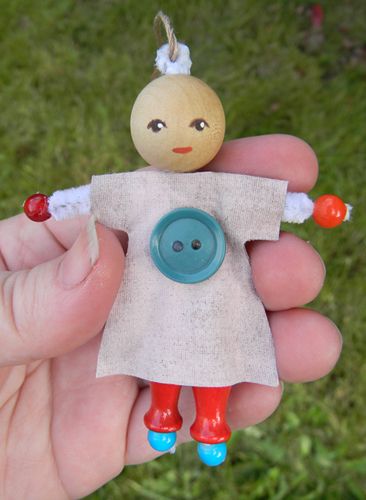 Blog about creating art. Sculpture, painting, doll making, sewing. Creativity. <meta name="robots" content="NOODP"> Bead Dolls, Bead People, Diy Dolls, Bendy Doll, Doll Diy Crafts, Operation Christmas Child, Clothespin Dolls, Pin Doll, Peg Doll