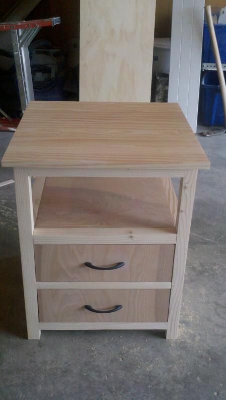 10 Creative DIY Nightstand Projects • Lots of Ideas & Tutorials! Armoire D'angle, Diy Nightstand, Diy Holz, Wood Plans, Into The Woods, Woodworking Furniture, Night Stand, Easy Woodworking Projects, Woodworking Projects Diy