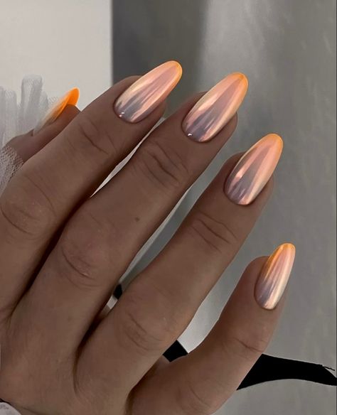 Chrom Nails Ombre, Neon Coloured Nails, Chrom Nails Design, Chrome Nails With Design, Ombré Chrome Nails, Chrome Ombre Nails, Chrome Nails Ideas, Ombre Chrome Nails, Minimal Nails Art