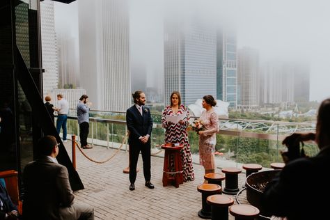 Best Places To Elope In Chicago, Elopement Ideas Chicago, Elope Chicago, Chicago City Hall Wedding, Chicago Microwedding, Chicago Courthouse Wedding, Edgewater Chicago, Chicago Elopement, Rooftop Ceremony